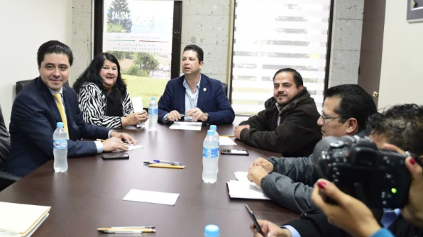 Hoy se votará responsablemente la reestructuración de la deuda: Kuri Kuri