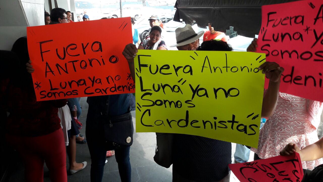 Señalan acción fraudulenta de Antonio Luna Andrade contra mil 400 familias