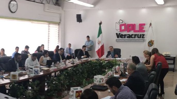 PRD y PAN no «mandarán al diablo a las instituciones» por decisiones de la autoridad electoral: representantes