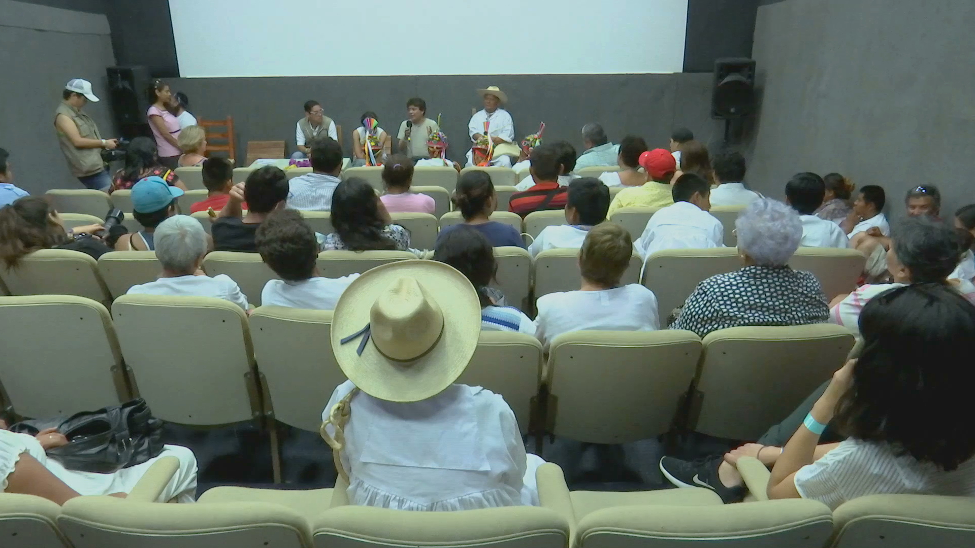 Presentan reportaje de Más Noticias en la V Muestra Internacional “El Cine en La Cumbre”