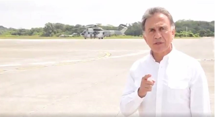 AMLO se financia con dinero sucio, afirma Yunes Linares