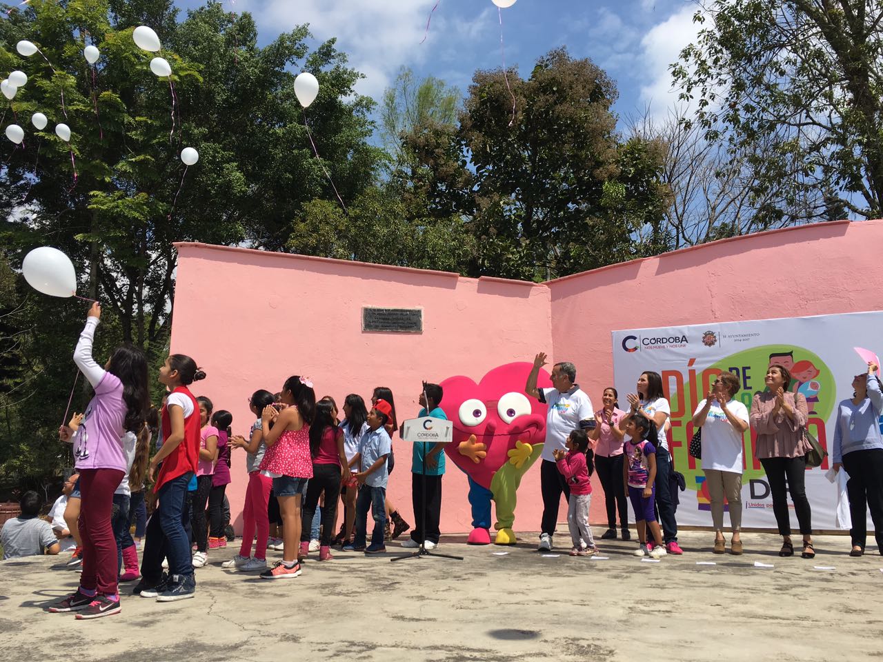 DIF Córdoba puso en marcha la campaña “Vacúnate contra la violencia”