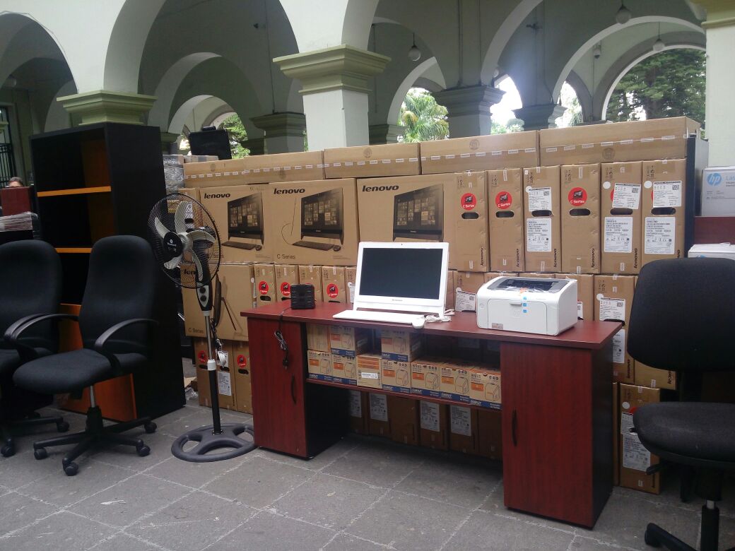 Ayuntamiento de Xalapa entrega recursos procedentes de la póliza Mi hogar seguro