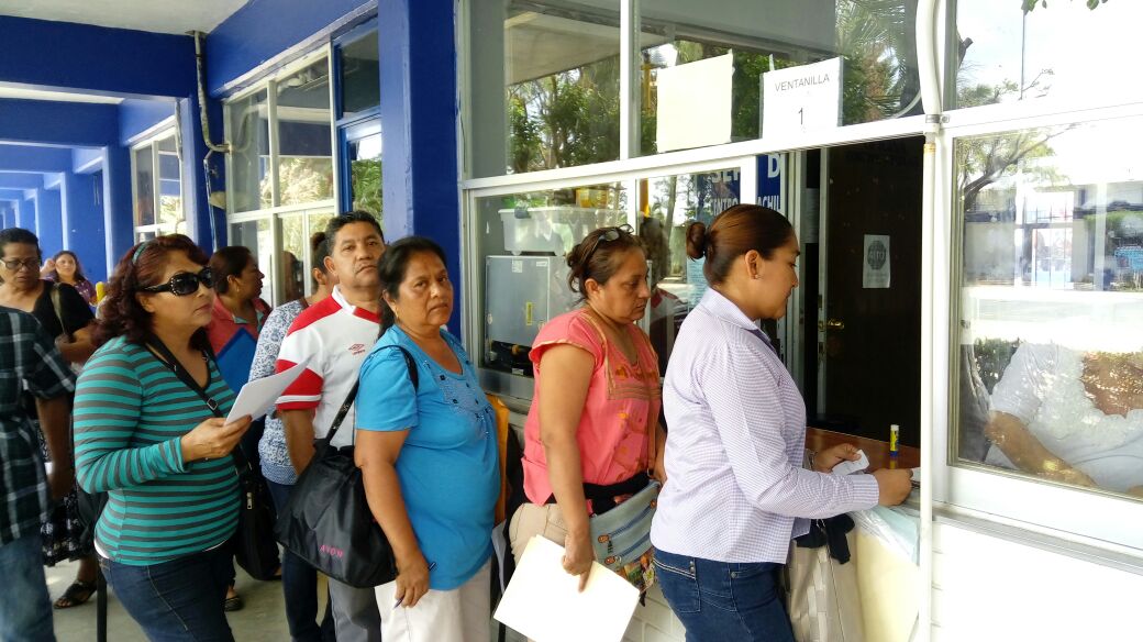 Evitan corrupción en entrega de fichas del CBTIS 85 de Coatzacoalcos