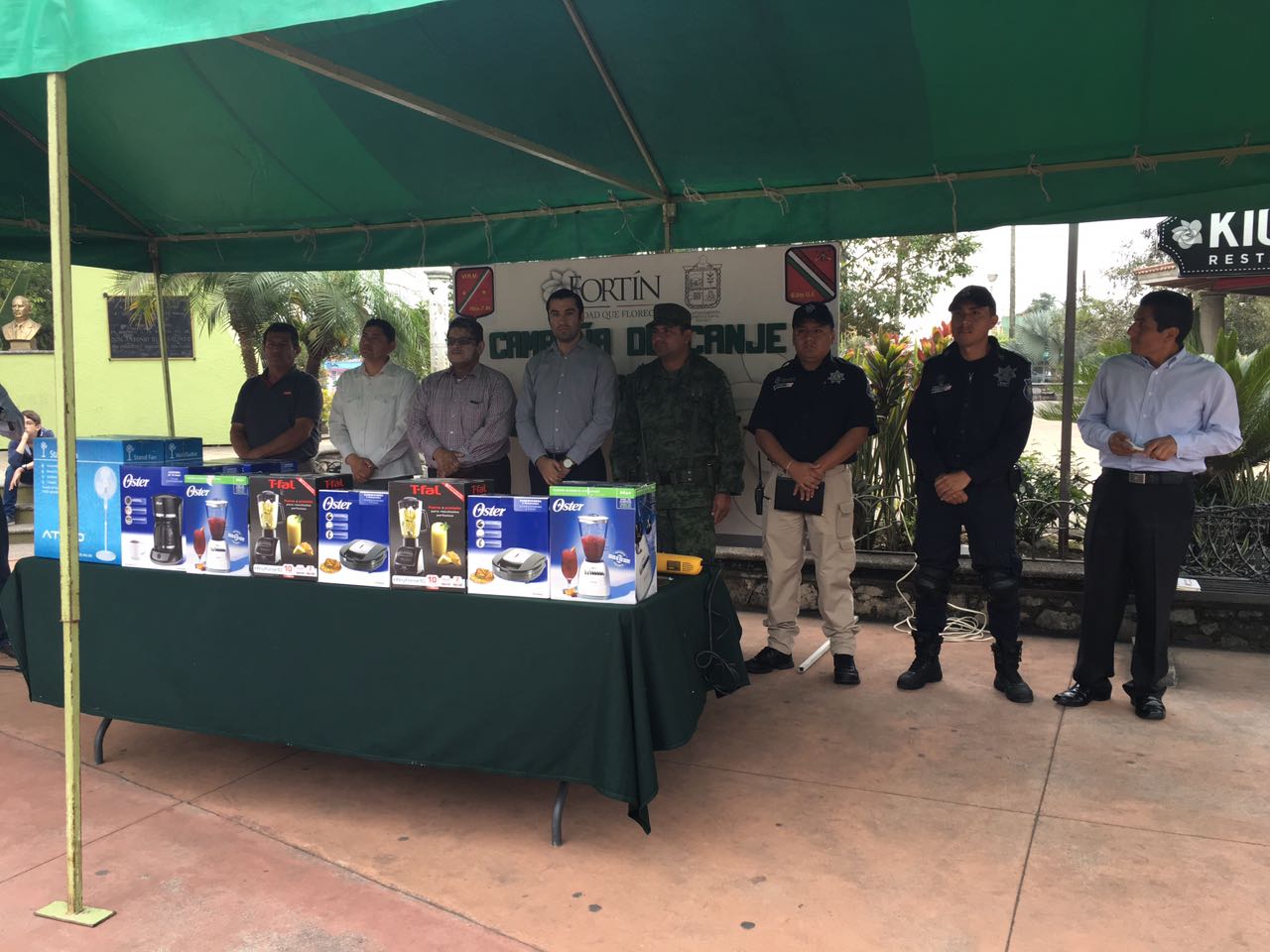 Abren módulo de canje de armas en Fortín