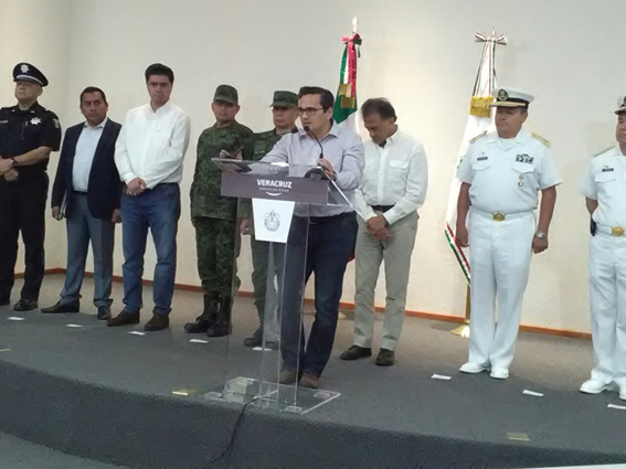 No se han detenido la búsqueda e identificación de restos: Fiscalía