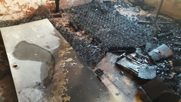 Incendio causa pérdidas materiales en vivienda de Río Medio