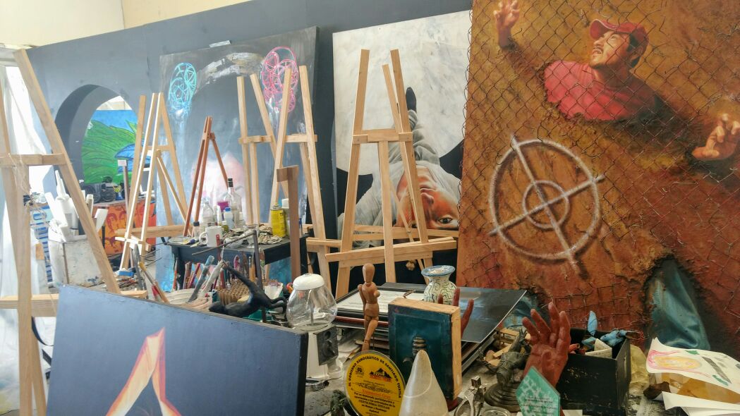 Presentan proyecto para preservar murales de Emmanuel Cruz en Xalapa