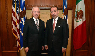 Se reúne el Procurador General de la República con el Procurador General de los EEUU, Jefferson B. Sessions