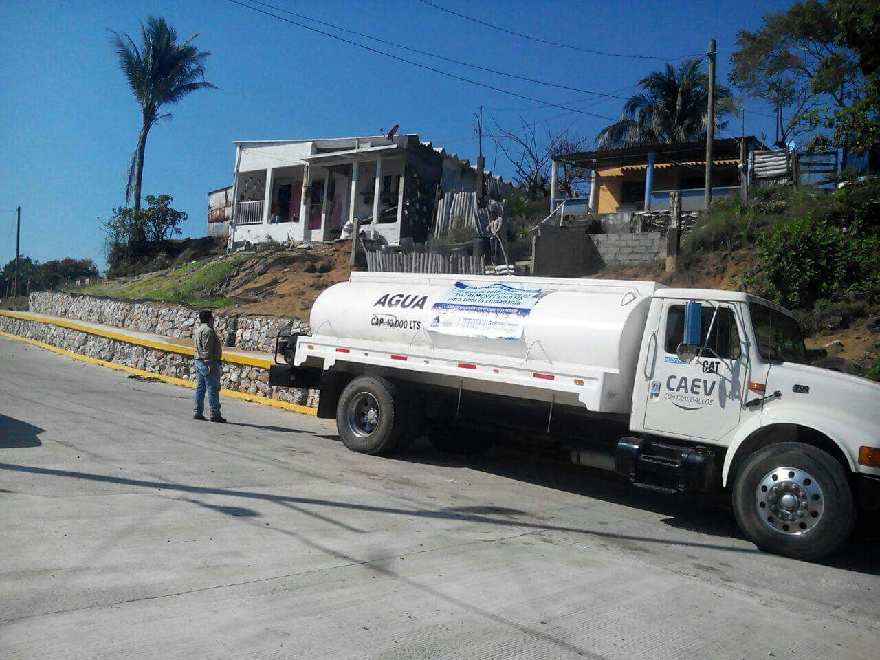 Por robo de cables se quedaron sin agua varias colonias de Coatzacoalcos