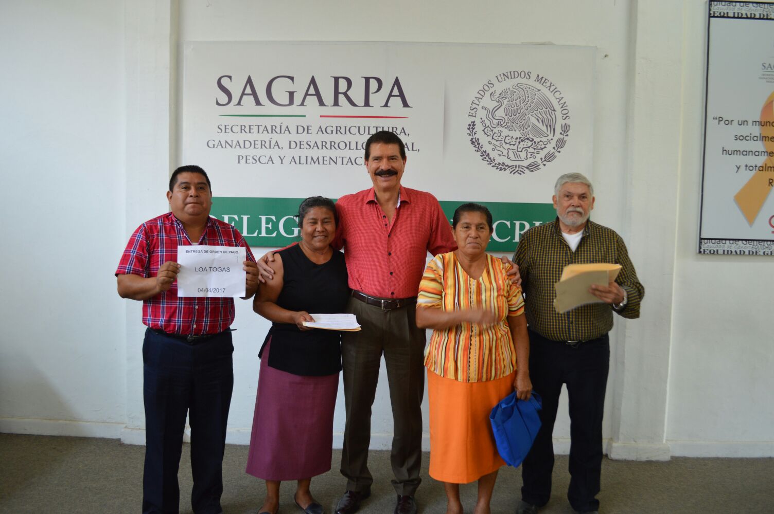 Sagarpa entrega apoyos para productos productivos en Veracruz