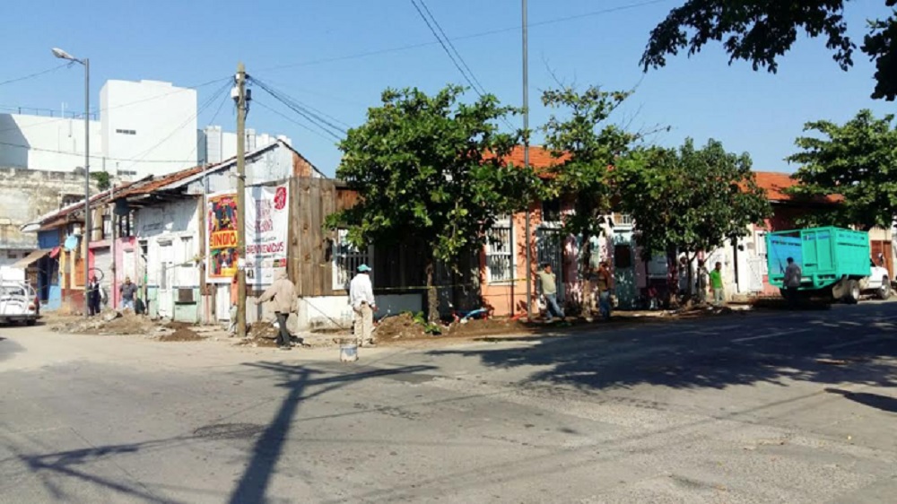 Habitantes de La Huaca piden a CFE reparar cableado riesgoso