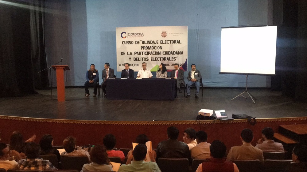 En Córdoba capacitan a funcionarios públicos en blindaje electoral