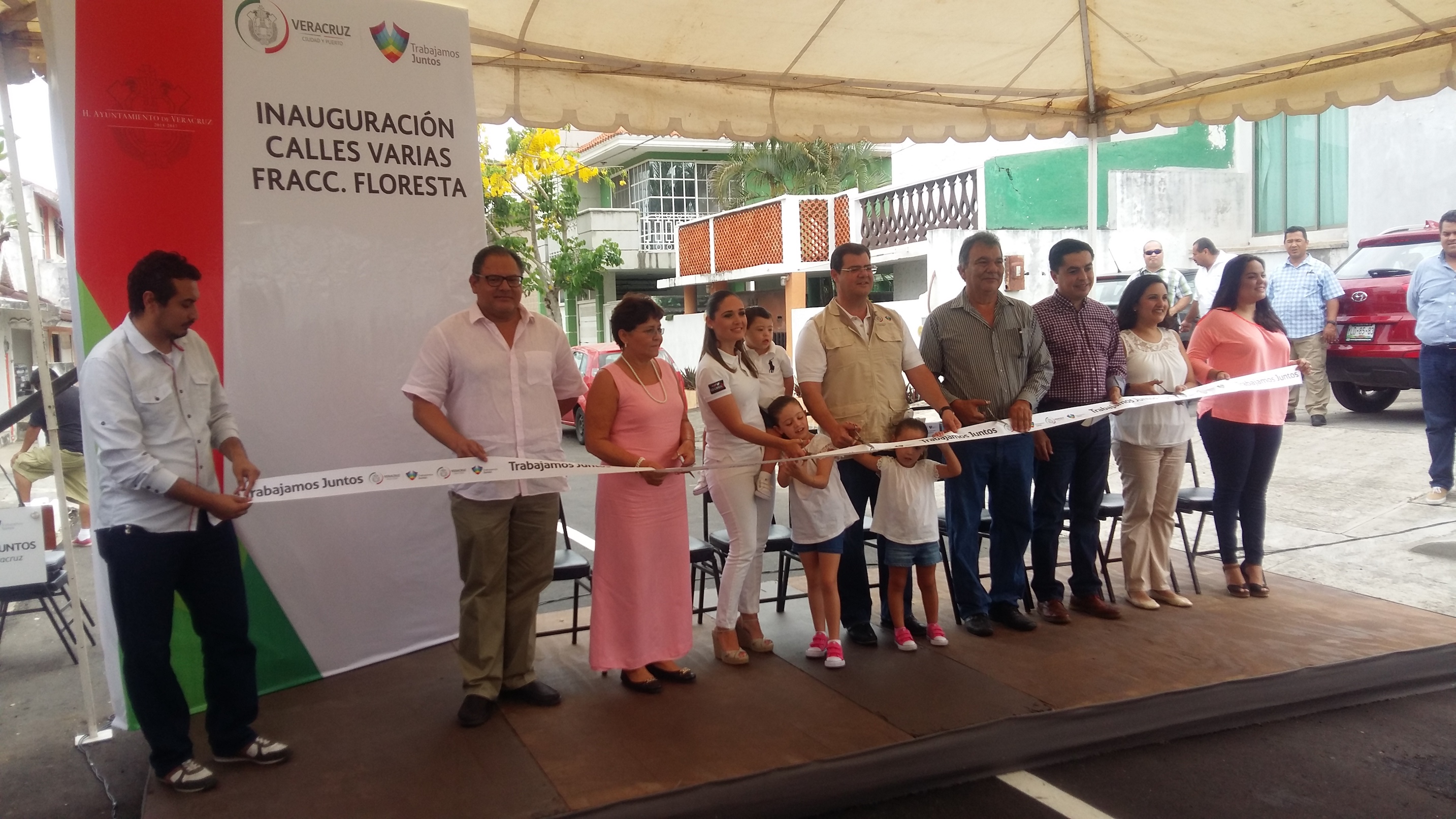 Ayuntamiento de Veracruz inaugura encarpetado del fraccionamiento Floresta
