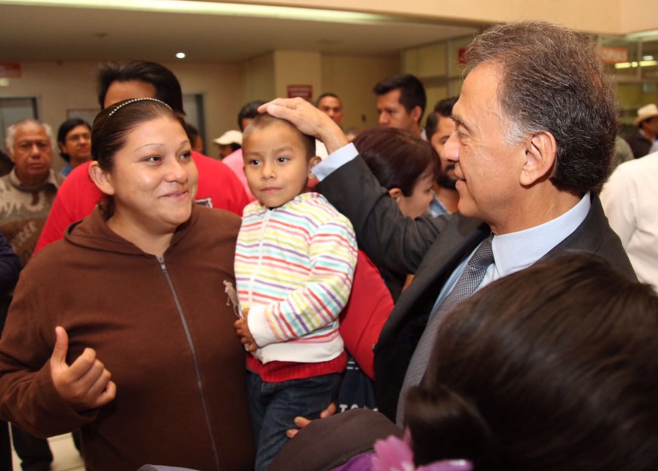 Gobernador Yunes da inicio a construcción de nueva área pediátrica del CAE «Dr. Rafael Lucio»