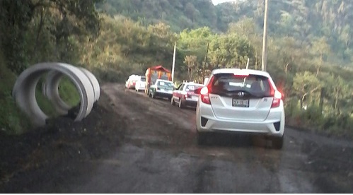 Avanzan trabajos de reparación del tramo carretero Jilotepec-Banderilla