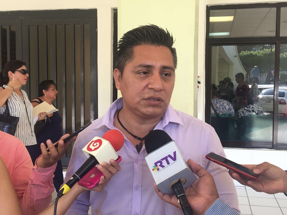 Comunidad lésbico gay de Coatzacoalcos pide audiencia con el gobernador Yunes