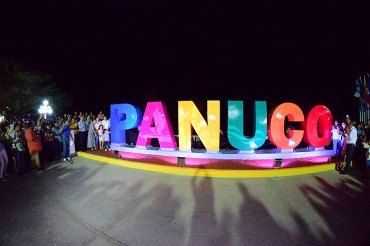 Inauguran letras monumentales en Pánuco, darán identidad al municipio