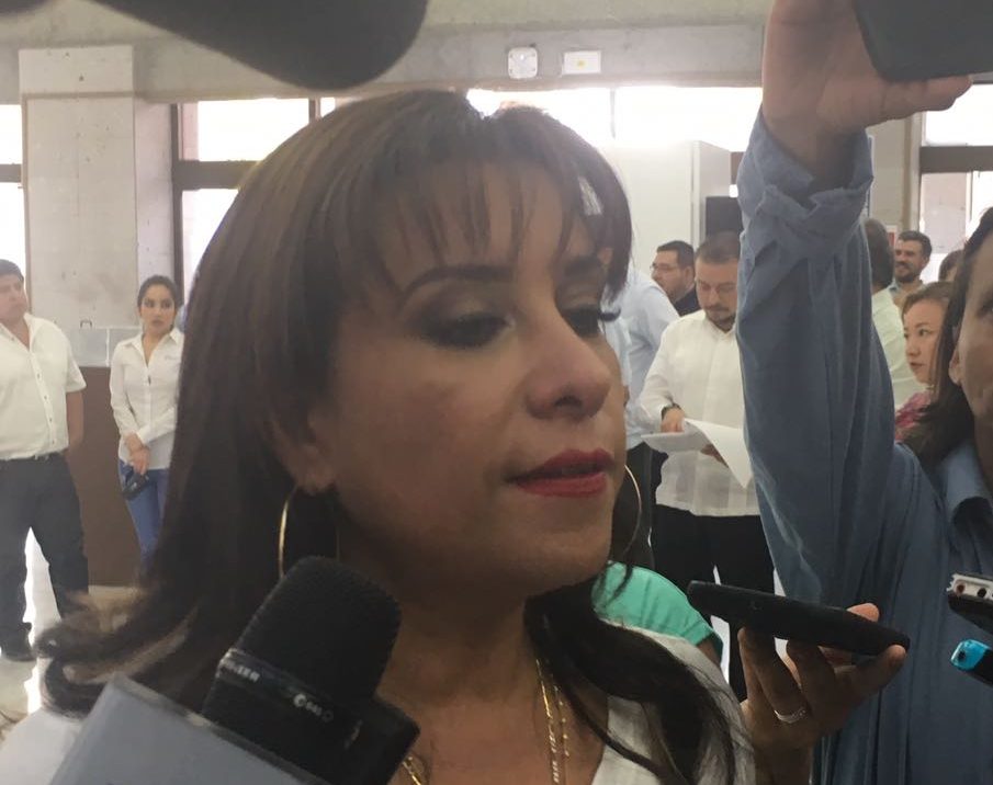 Se debe aplicar todo el peso de la ley a saqueadores de Veracruz: Mariana Dunyaska