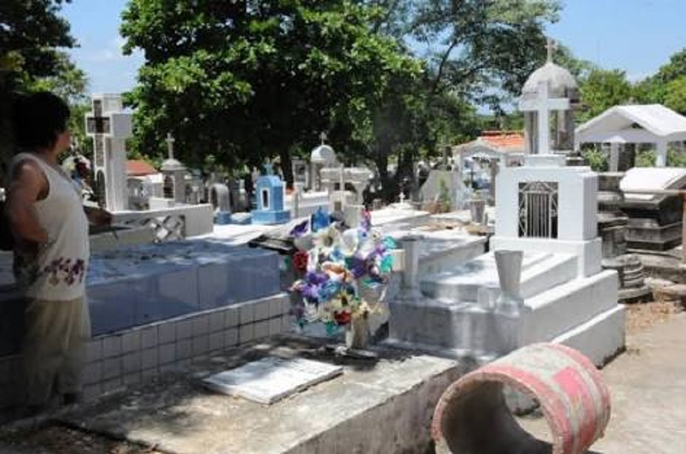 Panteón municipal de Veracruz iniciará exhumación de cuerpos