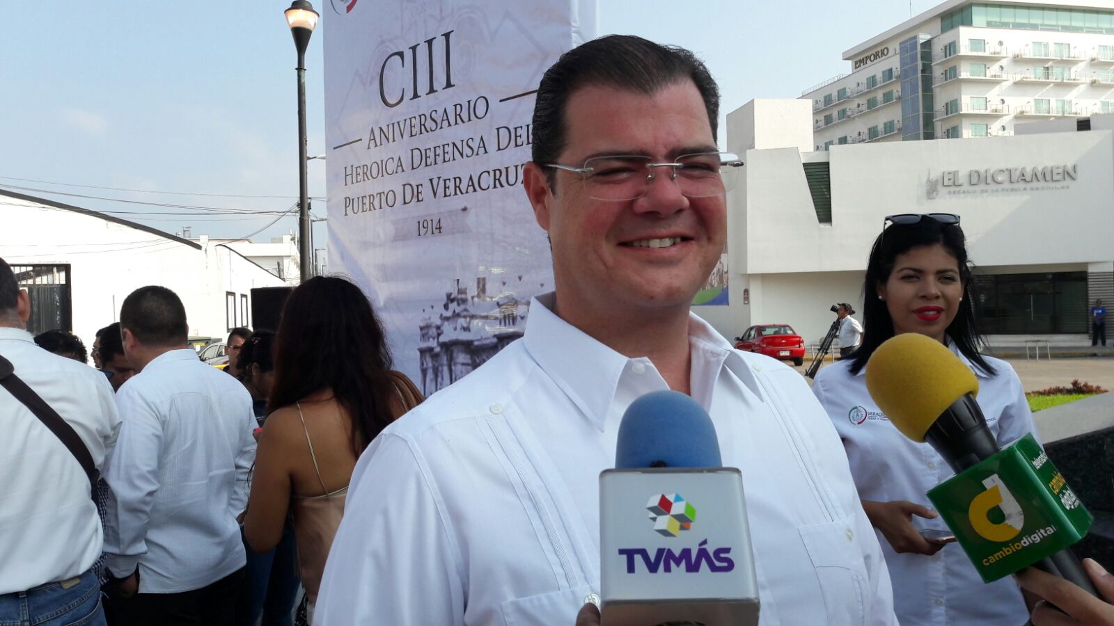 Reconoce alcalde de Veracruz el compromiso del presidente Peña Nieto