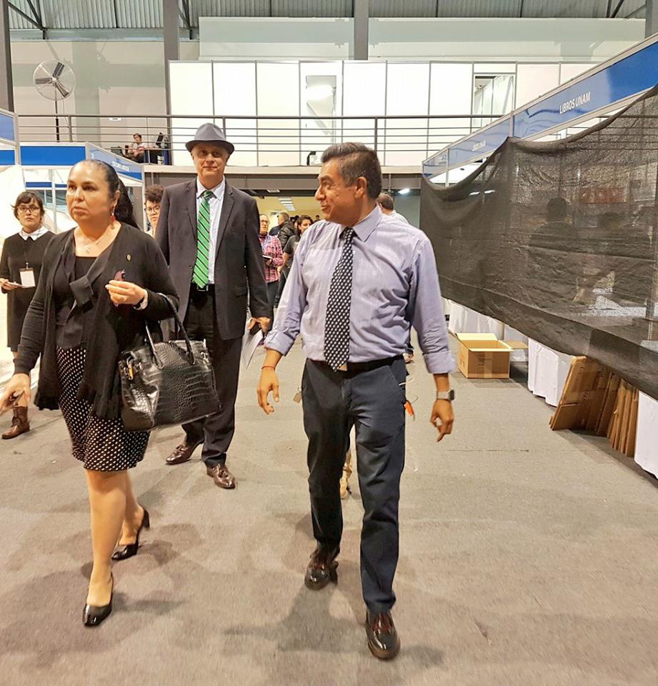 Reconoce UV entrega puntual de recursos estatales