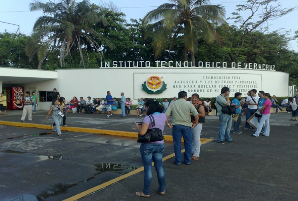 El 70% de egresados del Tecnológico de Veracruz obtiene una plaza laboral