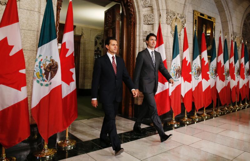 Actualización de Tratado beneficiará a los tres países: Peña Nieto y Trudeau