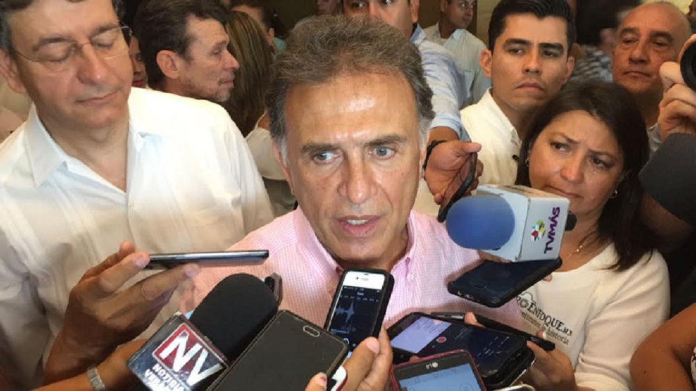 Gobernador de Veracruz solicita investigar el video en donde candidata de Morena recibe dinero