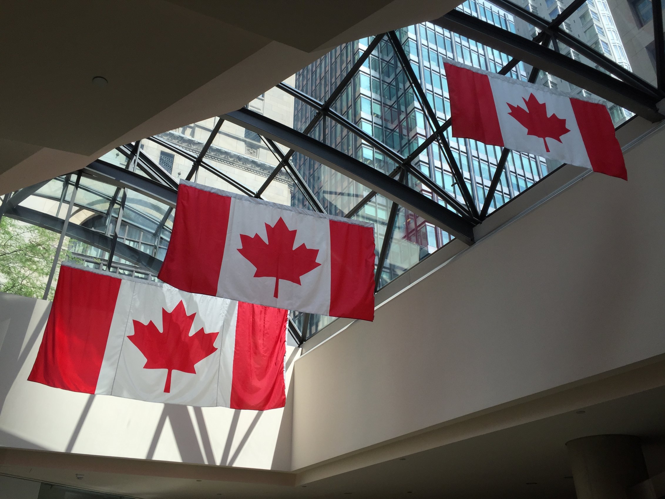 Colapsa en minutos proceso para apadrinar a inmigrantes a Canadá