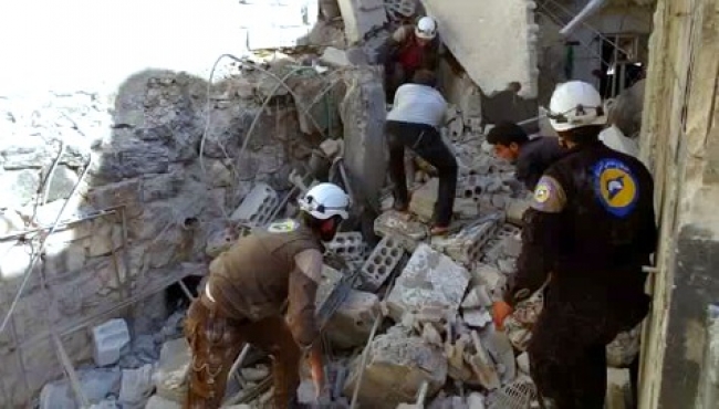 Atentado contra convoy de refugiados en Alepo deja 126 muertos