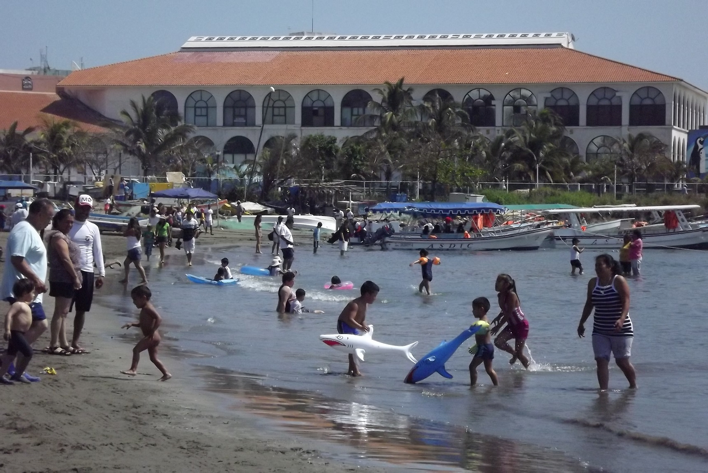 Pronostican ambiente cálido para la primera semana de vacaciones