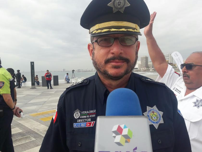 Dar vuelta a la derecha no es falta; invitan a conocer Reglamento de Tránsito