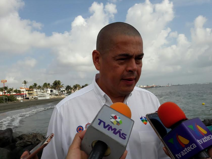 Realizan simulacro de rescate en playa Martí