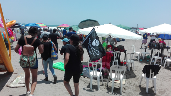 Hacen un llamado a vacacionistas para mantener las playas limpias en Veracruz