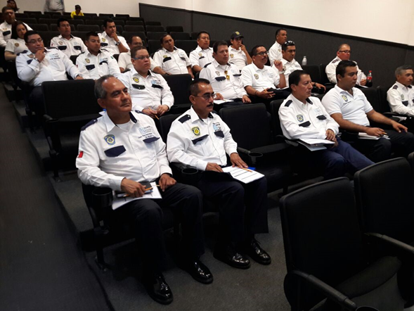 Agentes de tránsito de Boca del Río reciben capacitación sobre el nuevo Sistema de Justicia Penal