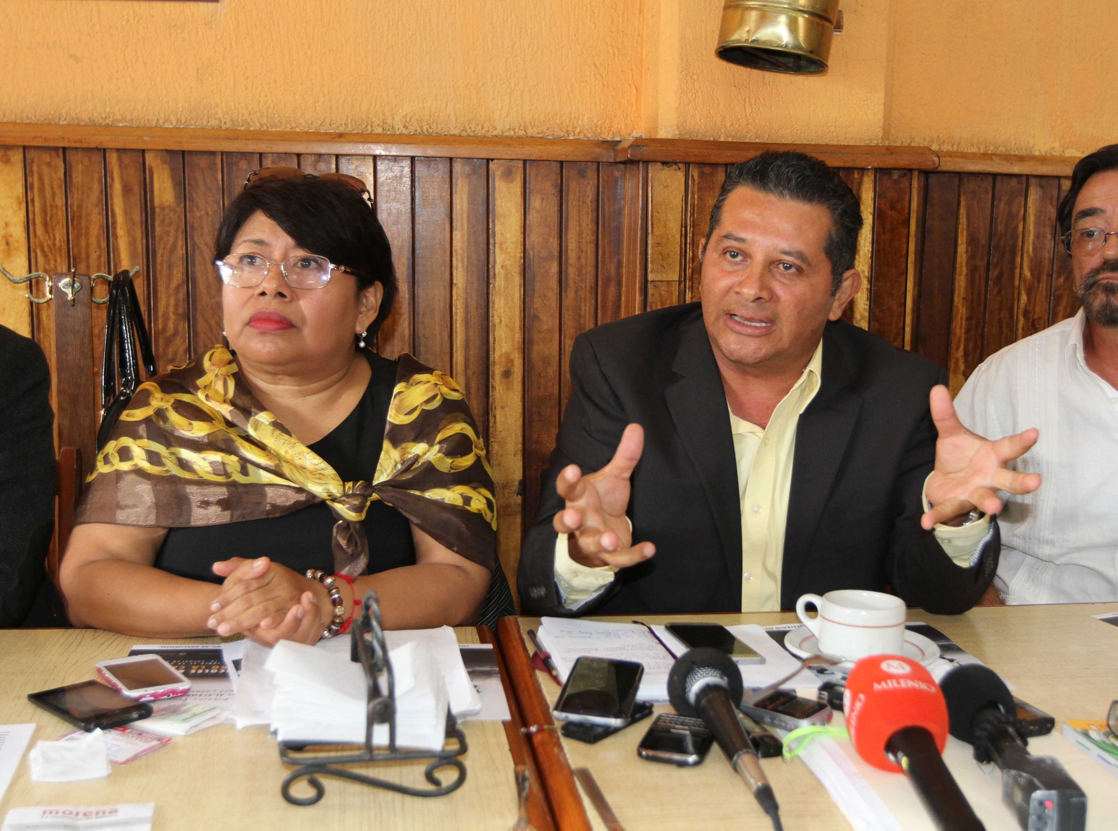 Morena vendió las candidaturas en Veracruz, denuncian militantes