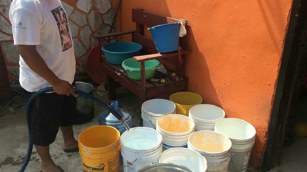 Continúa desabasto de agua en colonias de Coatzacoalcos