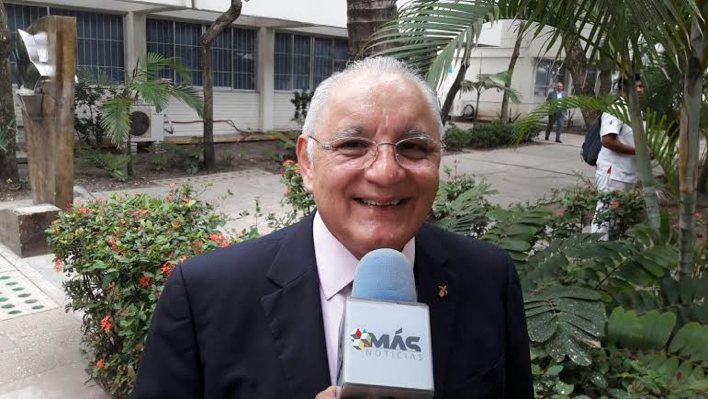 Nueve mil aspirantes a ingresar a la Universidad Veracruzana en región Veracruz