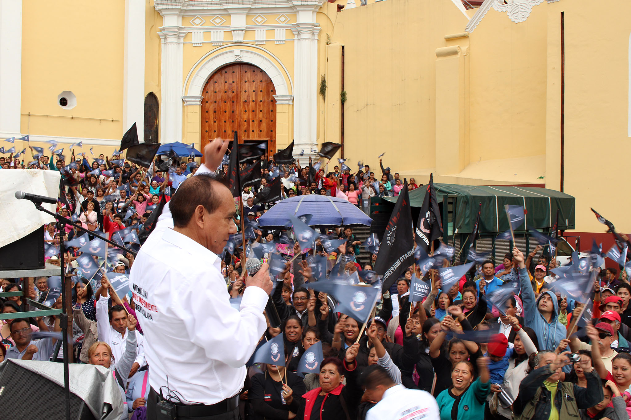 Refrenda Antonio Luna su compromiso por Xalapa en su cierre de campaña