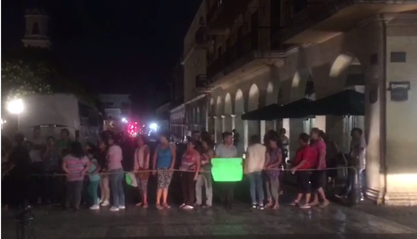 ‘Sitian’ palacio municipal; exigen servicio de agua