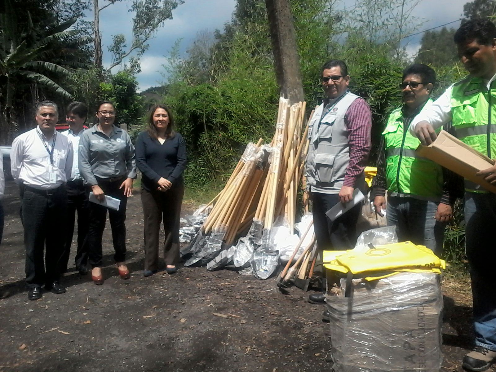 Conafor entregó a PC herramienta para extinguir incendios