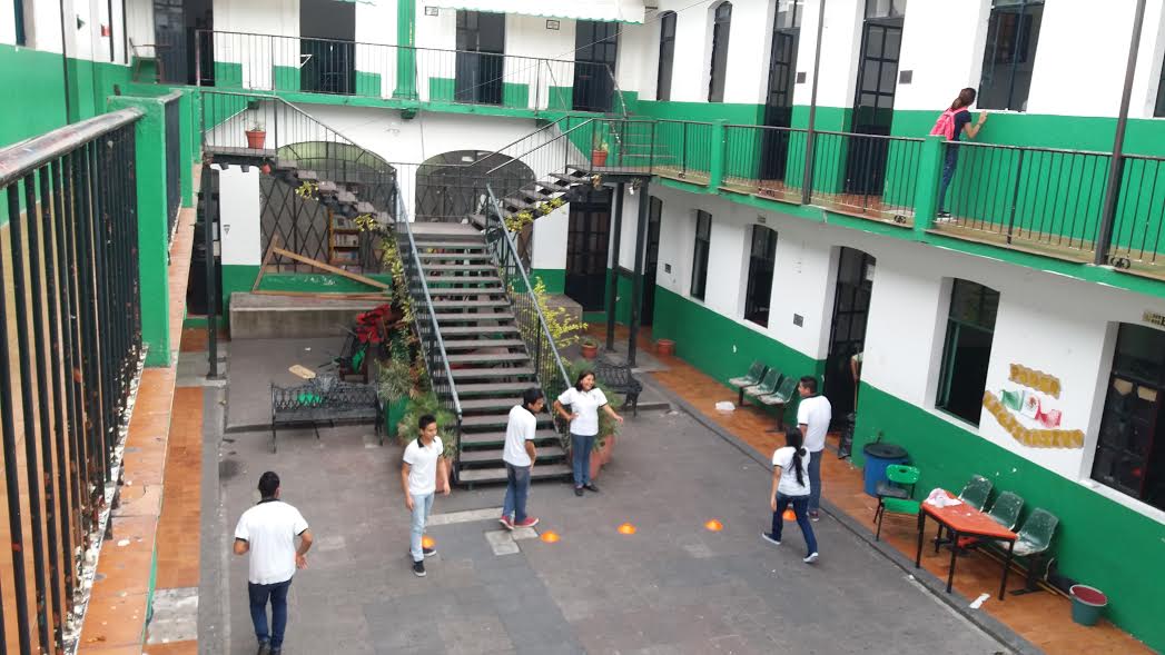 Población de Veracruz en calma después del sismo que se registró a las 12:58