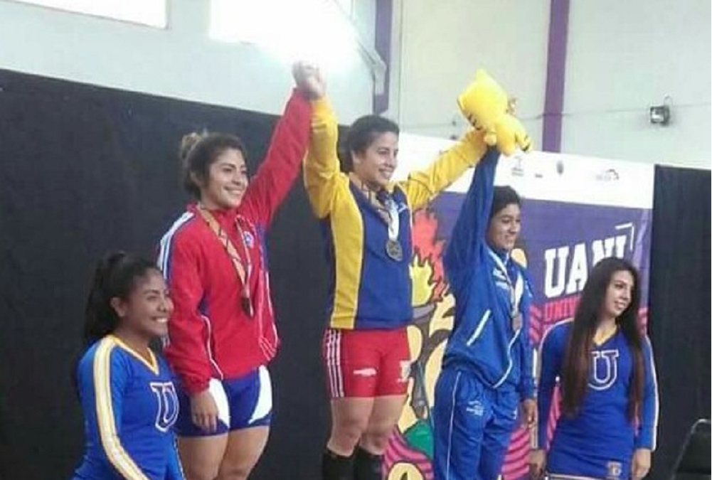 Halterista Diana Cruz consigue medalla de plata en la Universiada Nacional 2017