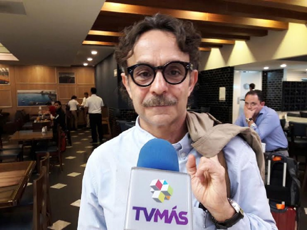 No es necesario eliminar los partidos políticos para combatir la corrupción: Gabriel Quadri