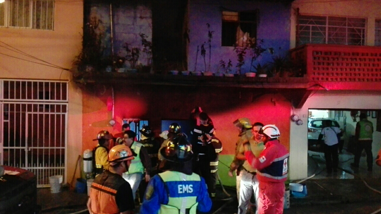 Dos heridos por incendio en el centro de Xalapa