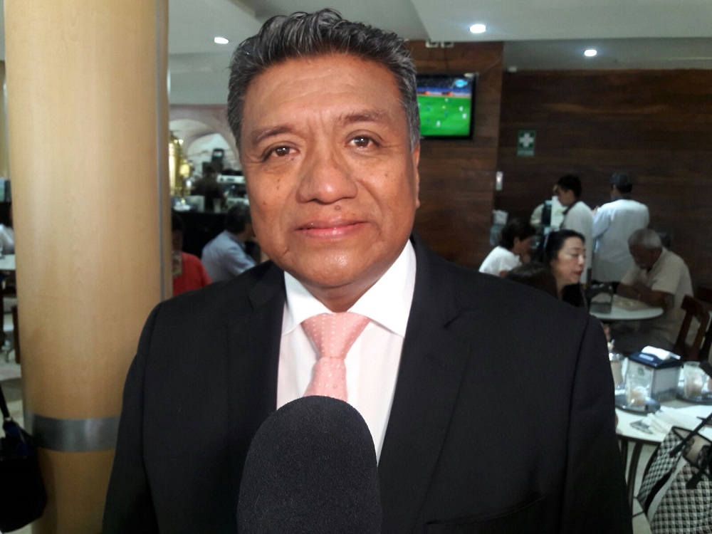 Comerciantes xalapeños piden corregir la reducción del arroyo vehicular en la esquina de Primo Verdad y Enríquez