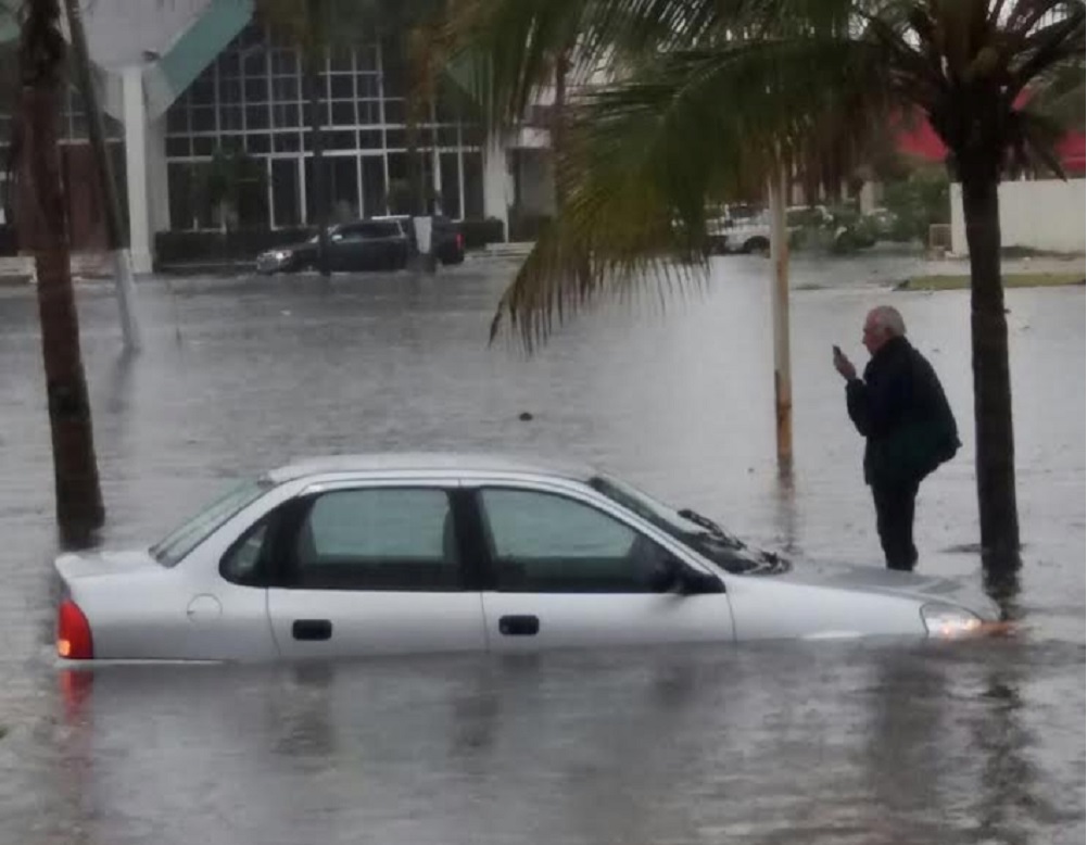 Lluvia deja importantes inundaciones en la zona conurbada Veracruz – Boca del Río