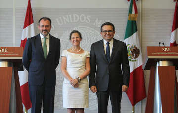 Acusa Videgaray “distorsión del orden democrático” en Venezuela