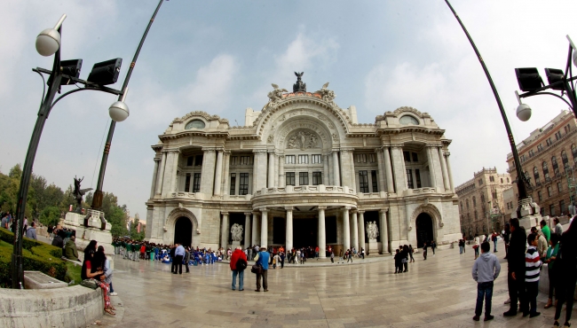 “Manon” hace grandes actores en la Compañía Nacional de Danza: Karl Brunett